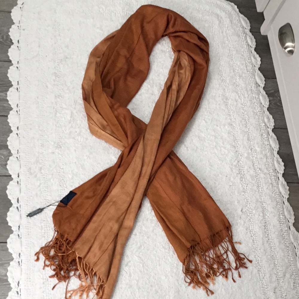 NWOT Boho EGON FURSTENBERG Brown Fringed Scarf Wrap